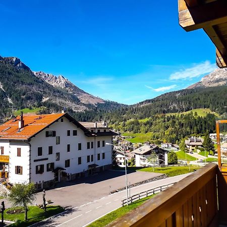 Appartamento Vista Dolomiti By Gonewlocation موينا المظهر الخارجي الصورة